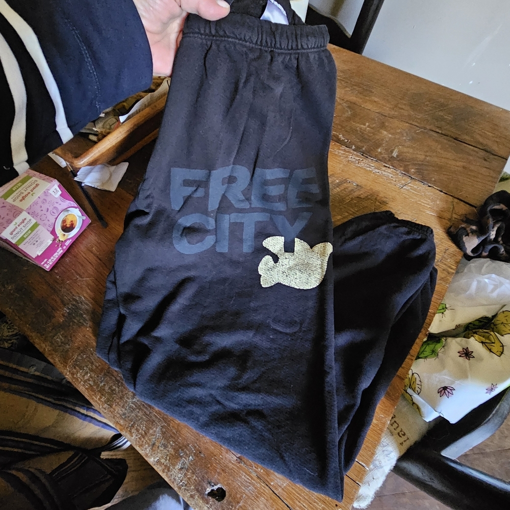 Free City Black Sweatpants XS